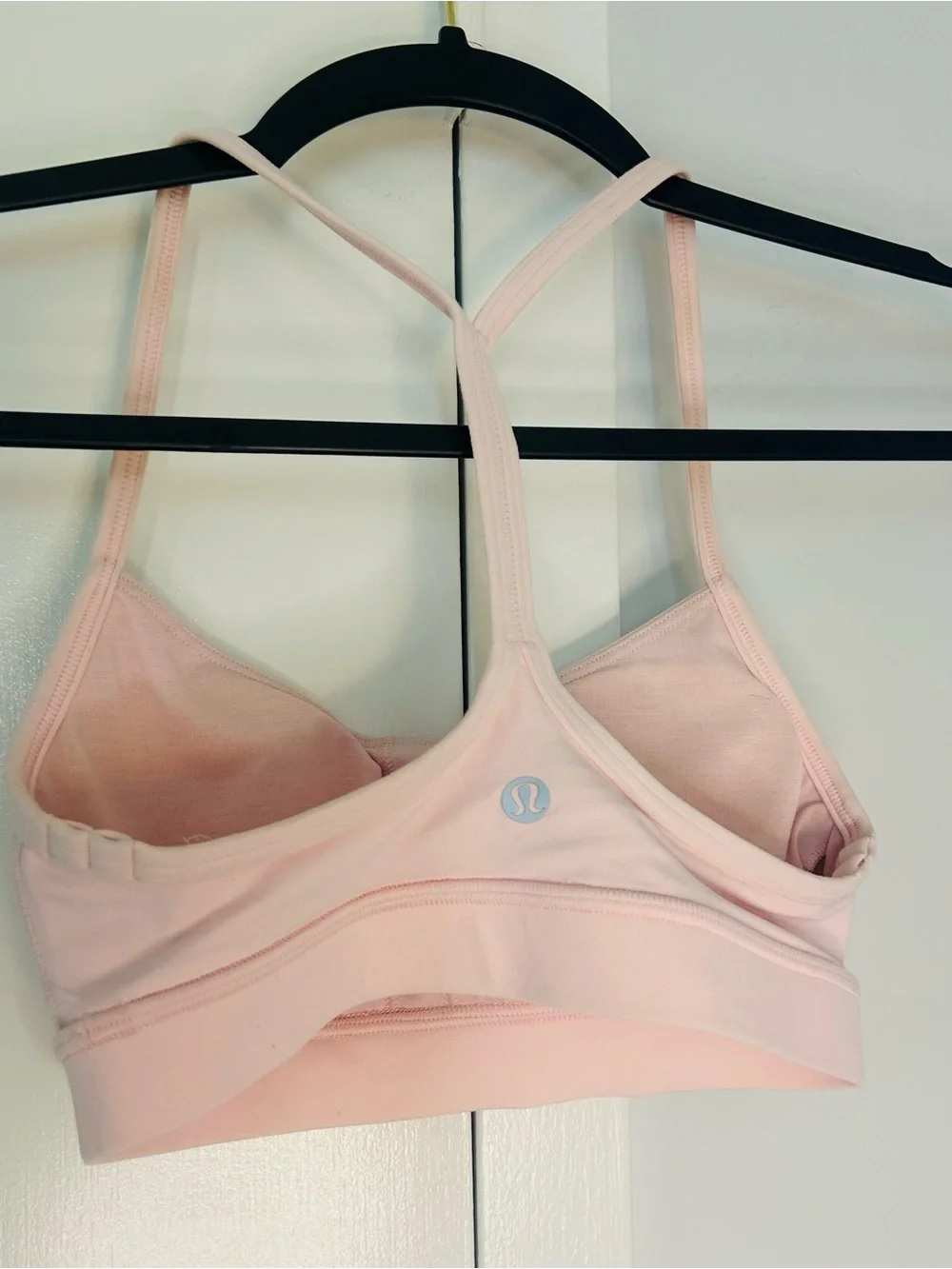 lululemon athletica Women’s Pale Pink T-Back Sports Bra Size XS